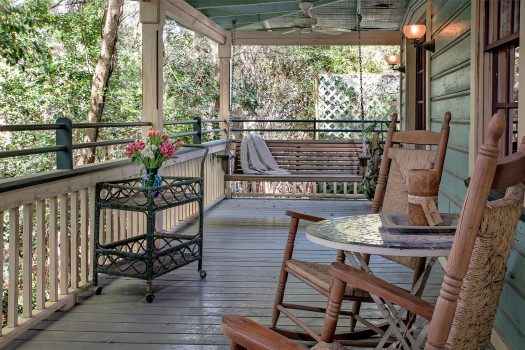 The Carriage House 03