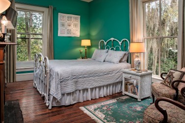 Heather room 01