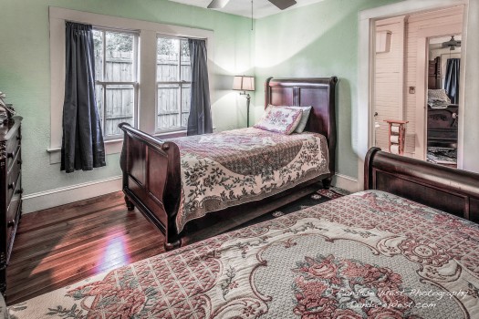 Key Lime twin bedroom